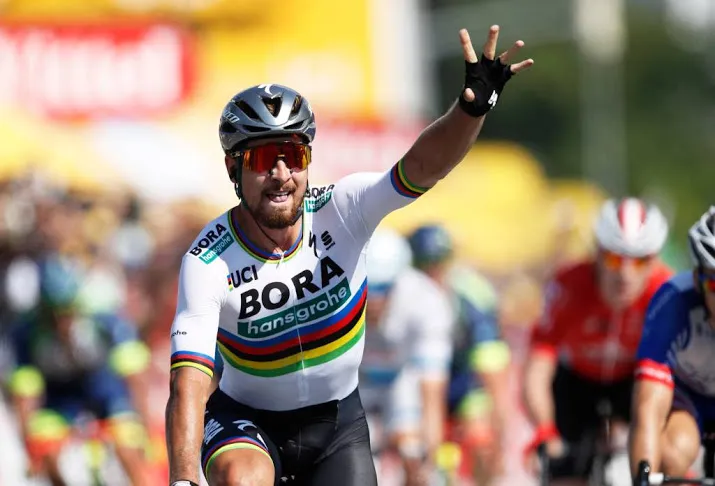 ritzege en gele trui voor sagan