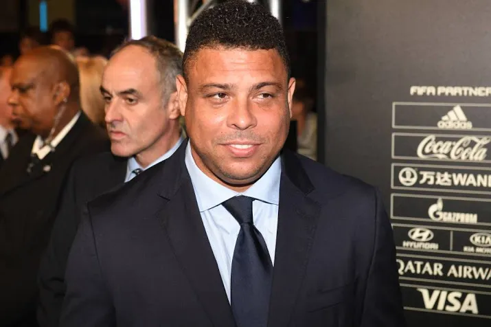 robbie williams en ronaldo openen wk