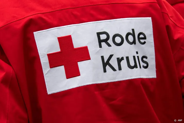 rode kruis onzekerheid en stress door virus