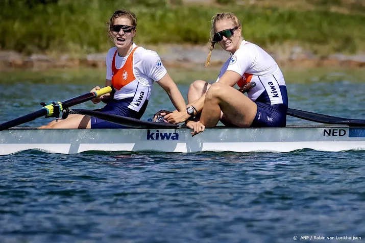 roeiteams plaatsen zich voor halve finales op wk in tsjechie