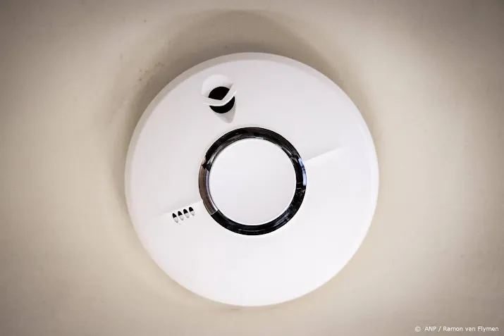 rookmelders in alle woningen verplicht