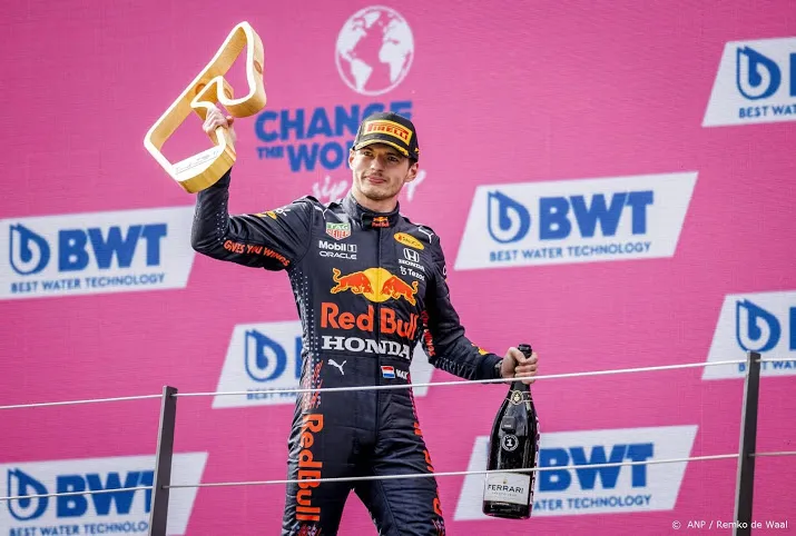 ruim 12 miljoen tv kijkers zien verstappen in oostenrijk winnen
