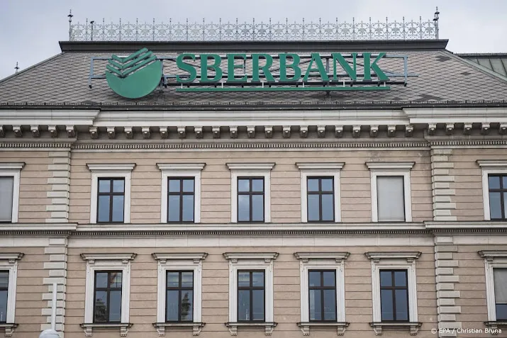 russische banken werken aan nieuwe passen met chinees systeem