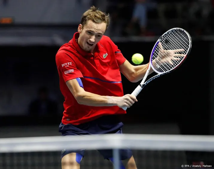 russische fans missen medvedev in moskou