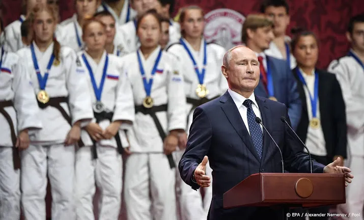 russische president poetin geschorst als erevoorzitter judobond