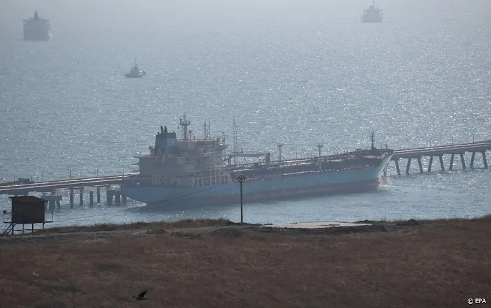 russische tankers schakelen locatiegegevens uit vanwege sancties