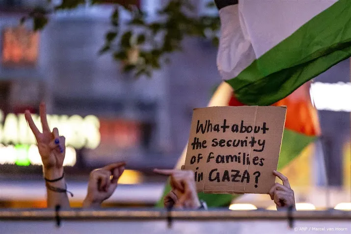 rustige nacht bij vreedzaam protestkamp studenten in maastricht