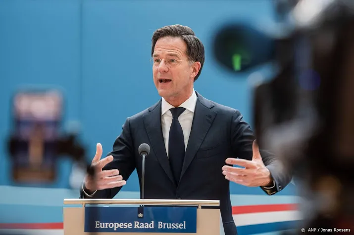 rutte belangrijkst is dat polen en hongaren zin niet kregen