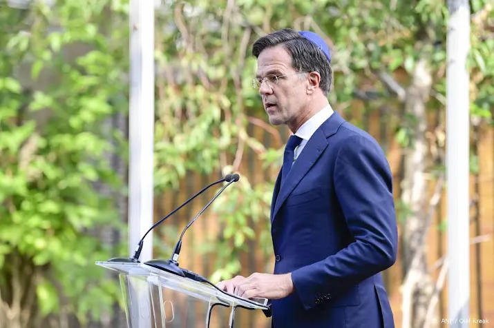 rutte elke naam op holocaustmonument is een monument op zich