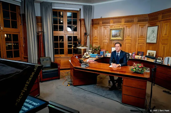 rutte heel veel publiek toegankelijke ruimtes dicht