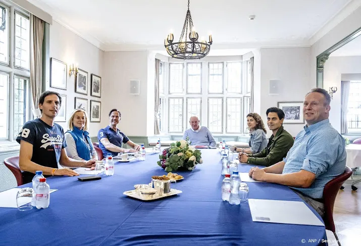 rutte hoopt dat formatieweekend zicht op een doorbraak brengt