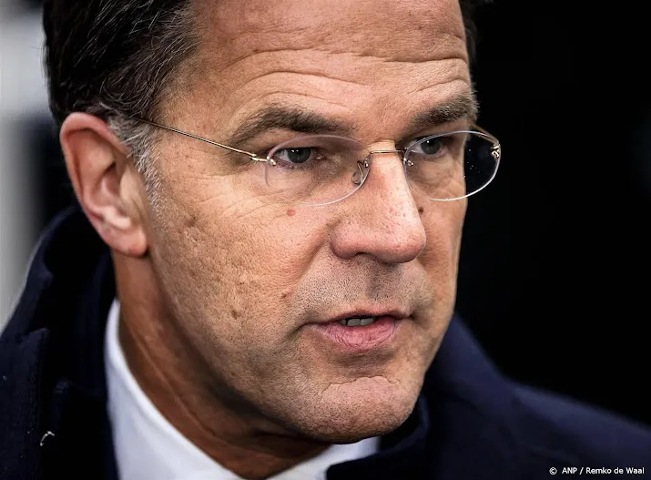 rutte nederland wil nadenken over leveren tanks aan oekraine