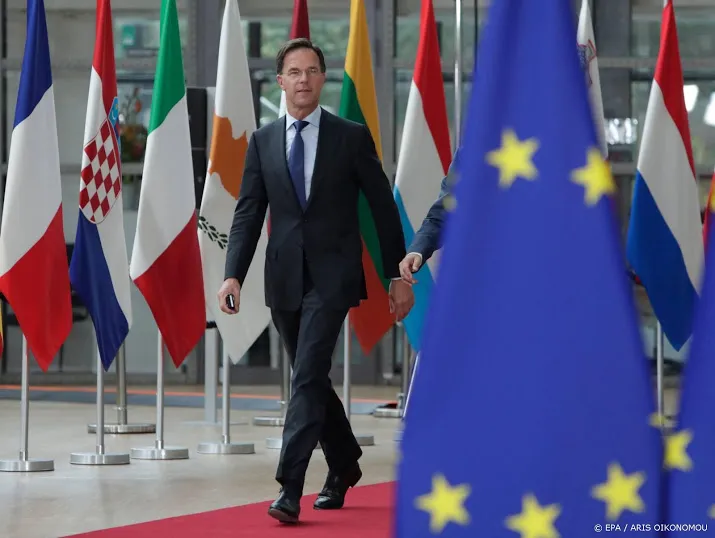 rutte zwijgt over kansen timmermans