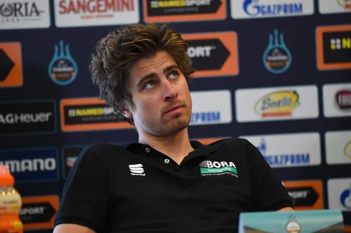 sagan denkt niet meer aan val