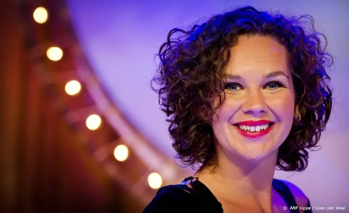 sara kroos en alex klaasen winnen poelifinario