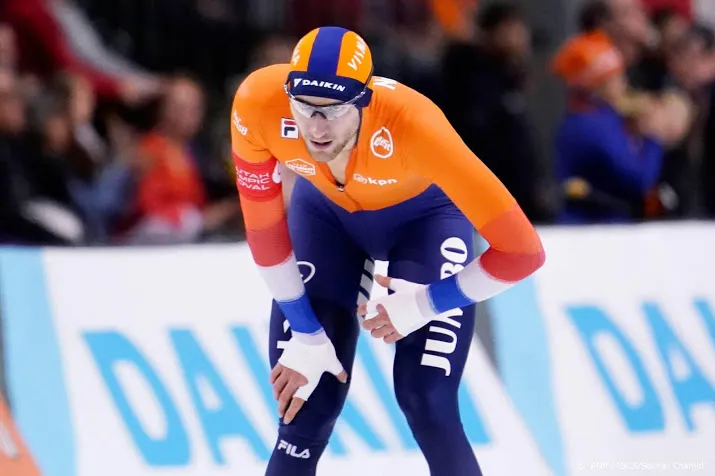 schaatser krol kapot van diskwalificatie op 1000 meter