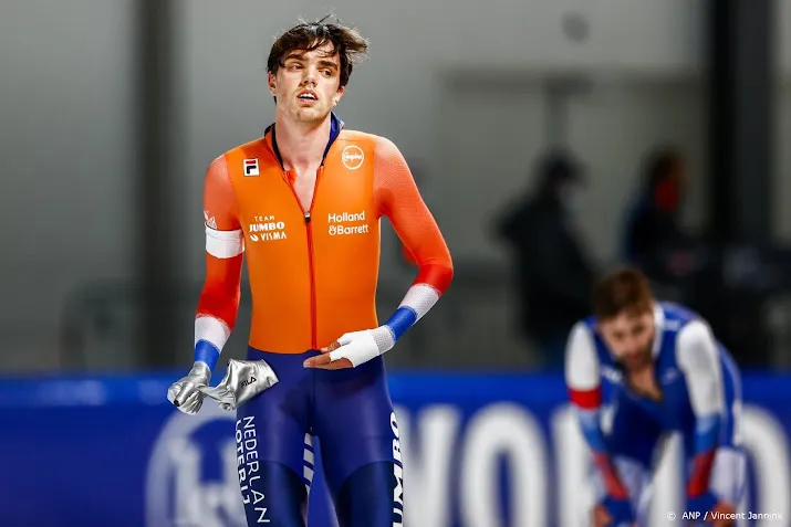 schaatser roest met hernieuwd vertrouwen klaar voor 5000 meter