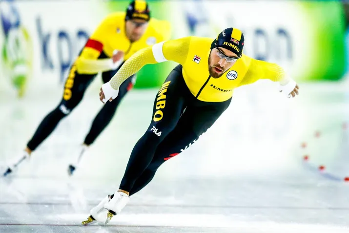 schaatsers nuis en krol laten 1500 meter in calgary schieten