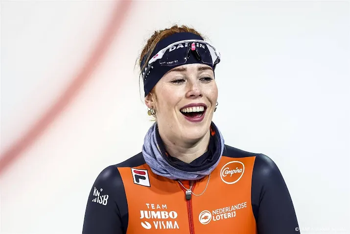 schaatsster rijpma de jong pakt bij wk goud op 1500 meter