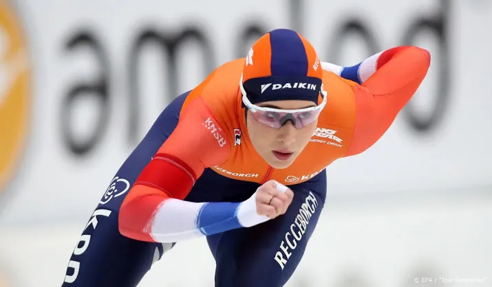 schaatssters tweede op ploegachtervolging