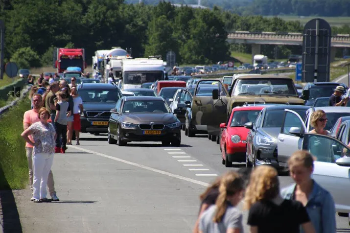 scharsterbrug op a6 uren open kilometers file