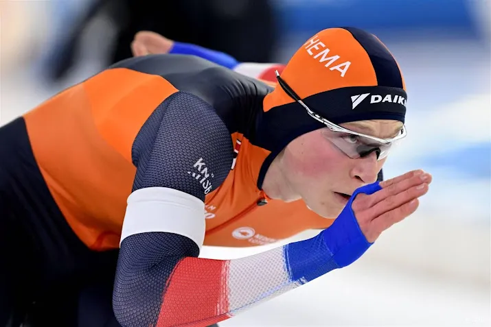 scheperkamp en snellink verlengen vlak voor start schaatsseizoen