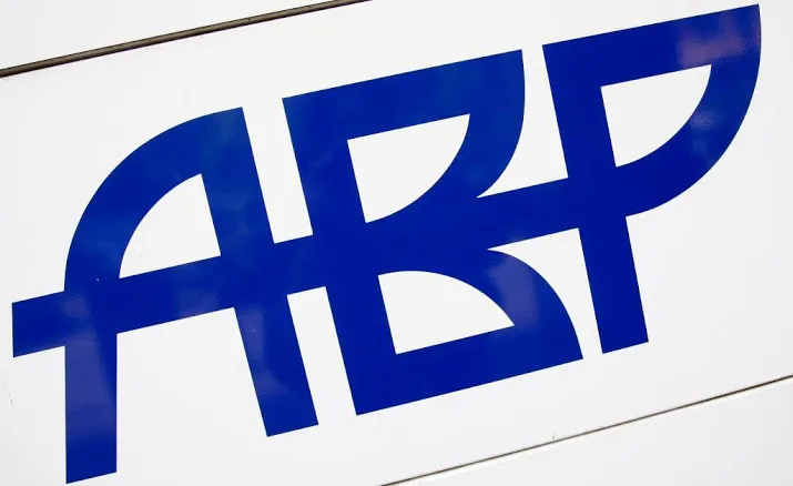 schijtlijster trofee voor pensioenfonds abp