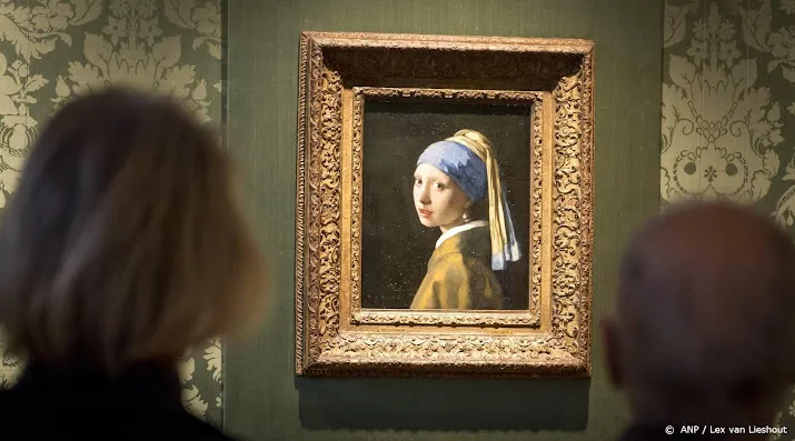 schilderij meisje met de parel in mauritshuis niet beschadigd