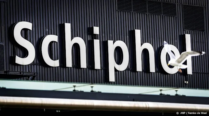 schiphol praat nog met luchtvaartmaatschappijen over drukte