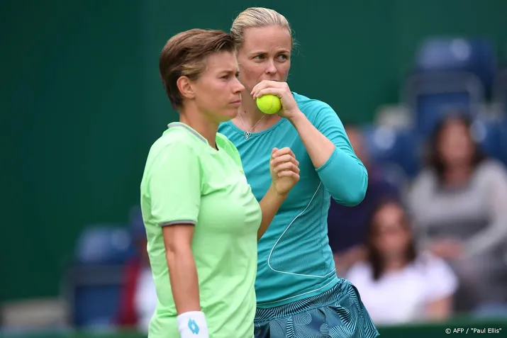 schuurs wint eerste dubbelpartij wta finals