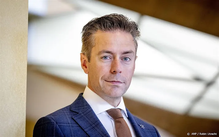 sgp leider stoffer noemt troonrede een beetje mager