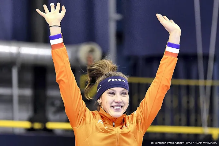 shorttrackkampioene schulting wil nu ook wk plakken op langebaan
