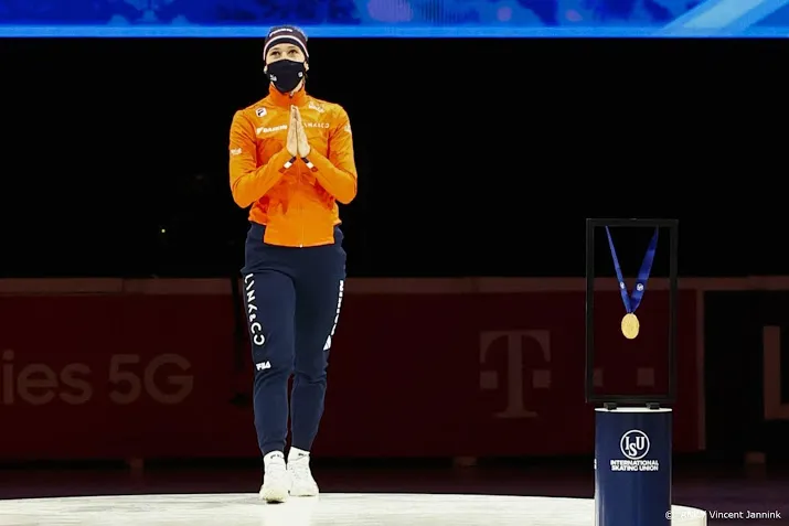 shorttrackster schulting ligt op schema voor tweede wk titel