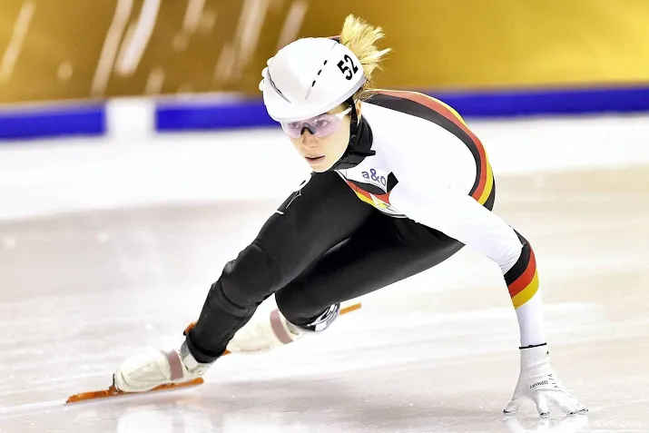 shorttrackster seidel breekt scheen en kuitbeen en mist wk