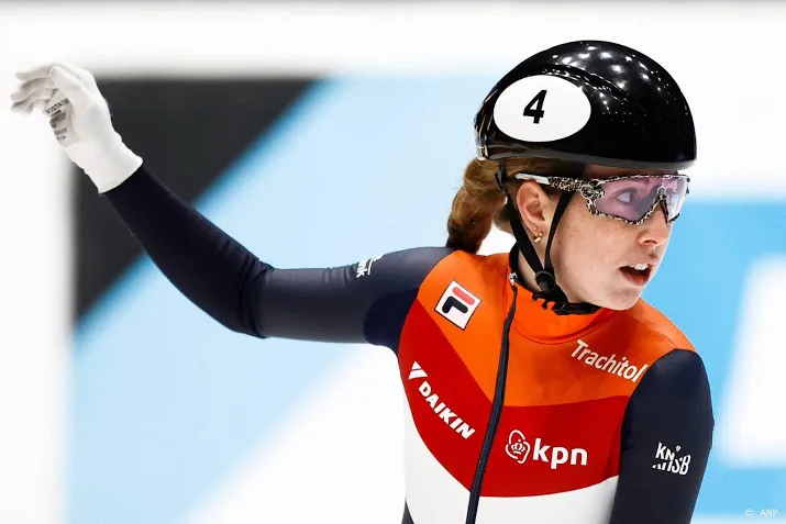 shorttrackster van ruijven ernstig ziek in frans ziekenhuis