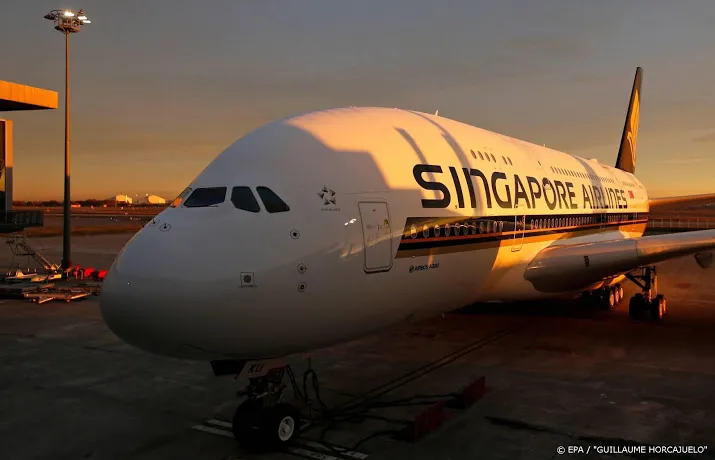 singapore airlines houdt bijna hele vloot aan de grond