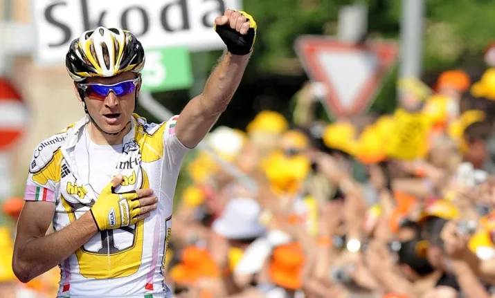 sivtsov breekt sleutelbeen en mist giro