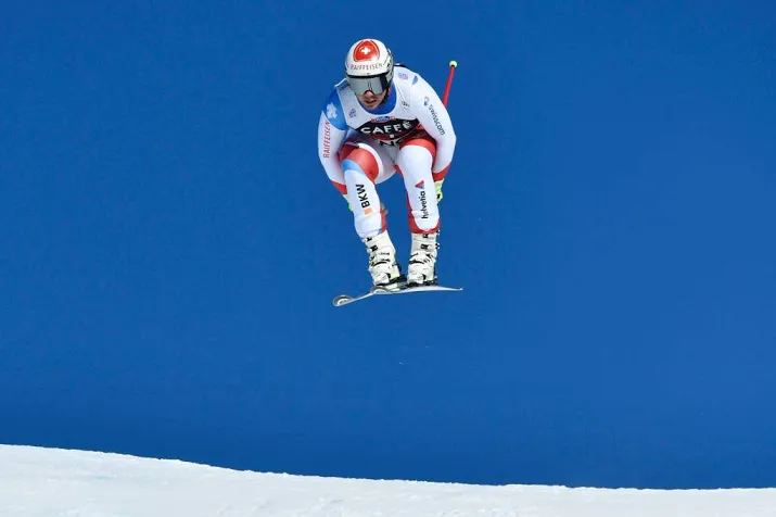 skier feuz wint afdaling in wengen
