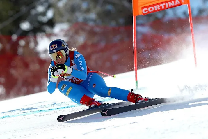 skiester goggia slaat super g op spelen over shiffrin twijfelt