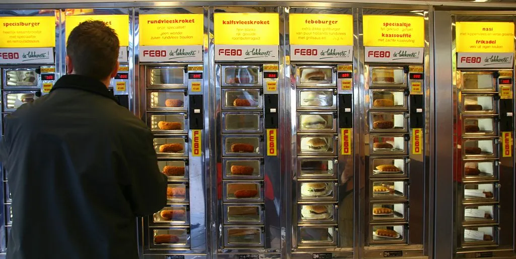 snackbar febo wikimedia alix guillard cc by sa 25