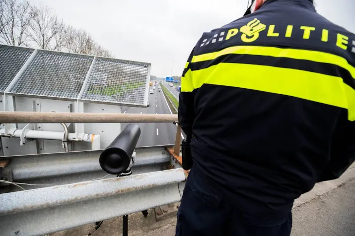 snelheidsduivels in de kraag gevat