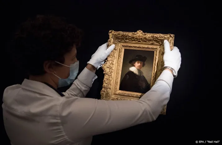 sothebys veilt zelfportret van rembrandt uit 1632