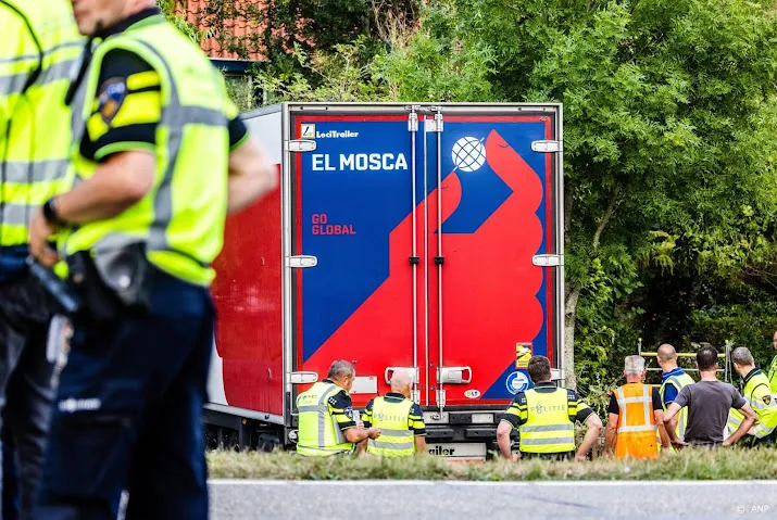 spaanse vrachtwagenchauffeur hoeft niet terug de cel in