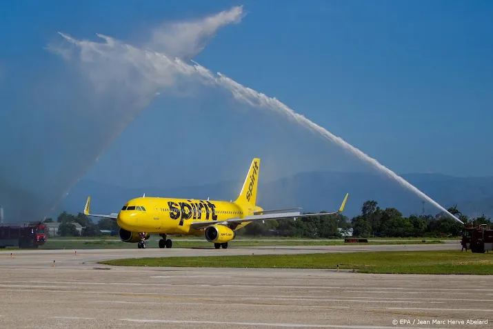 spirit airlines stijgt op rood wall street na overnamebod