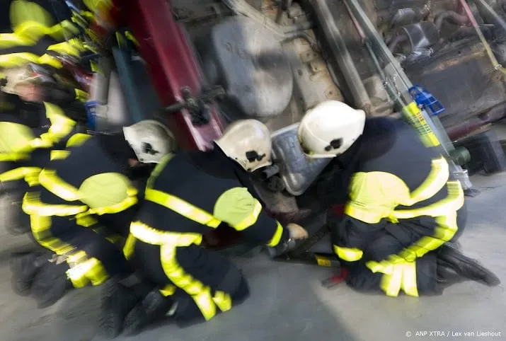 spoedeisende hulp ijsselland ziekenhuis ontruimd om brandlucht