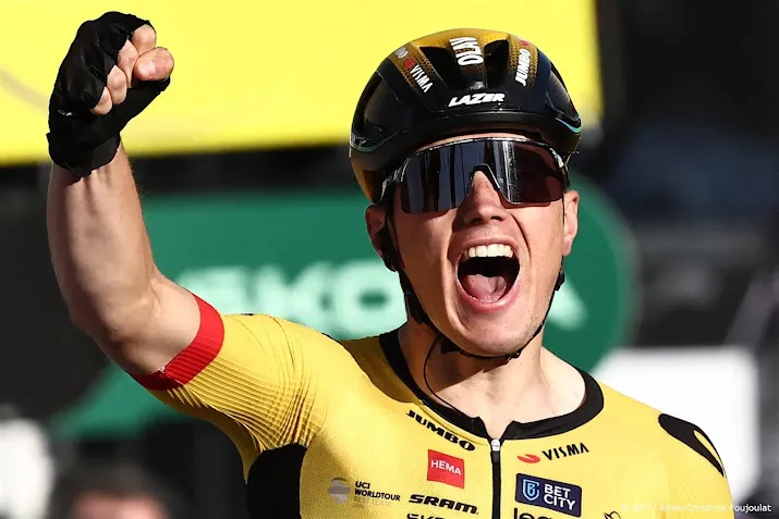 sprinter kooij bezorgt jumbo visma zege in ronde van polen
