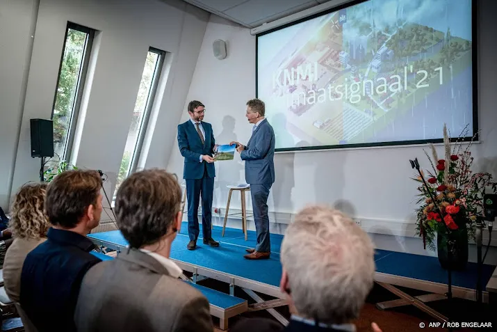 staatssecretaris over knmi rapport ons leven verandert compleet