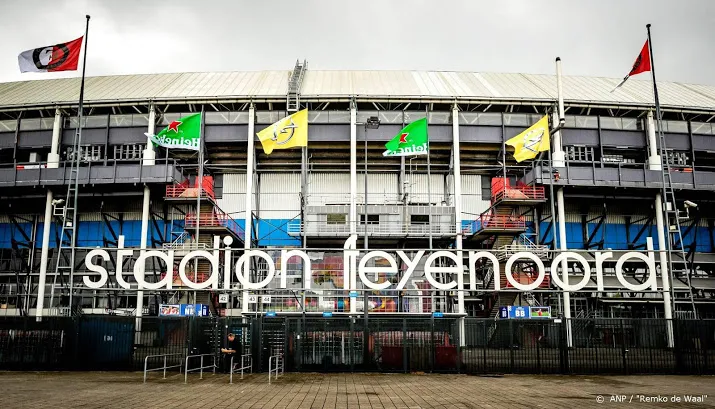 stadion feijenoord heeft mogelijk steun gemeente nodig