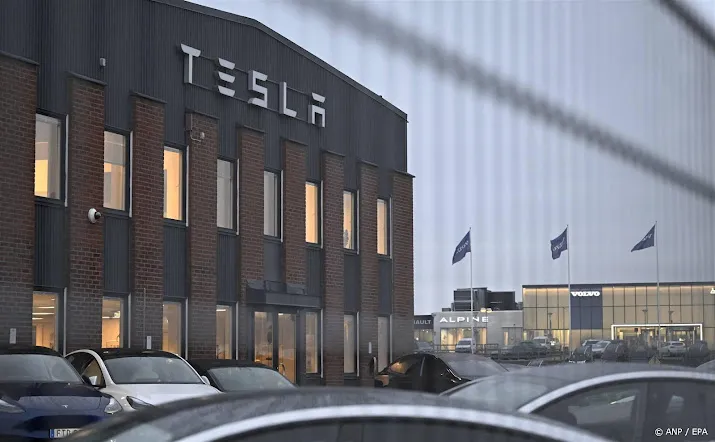 stakingacties tegen tesla breiden zich uit naar denemarken