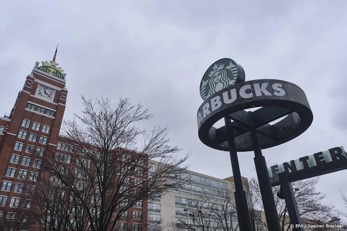 starbucks sluit nog meer zaken wegens overlast junks en daklozen